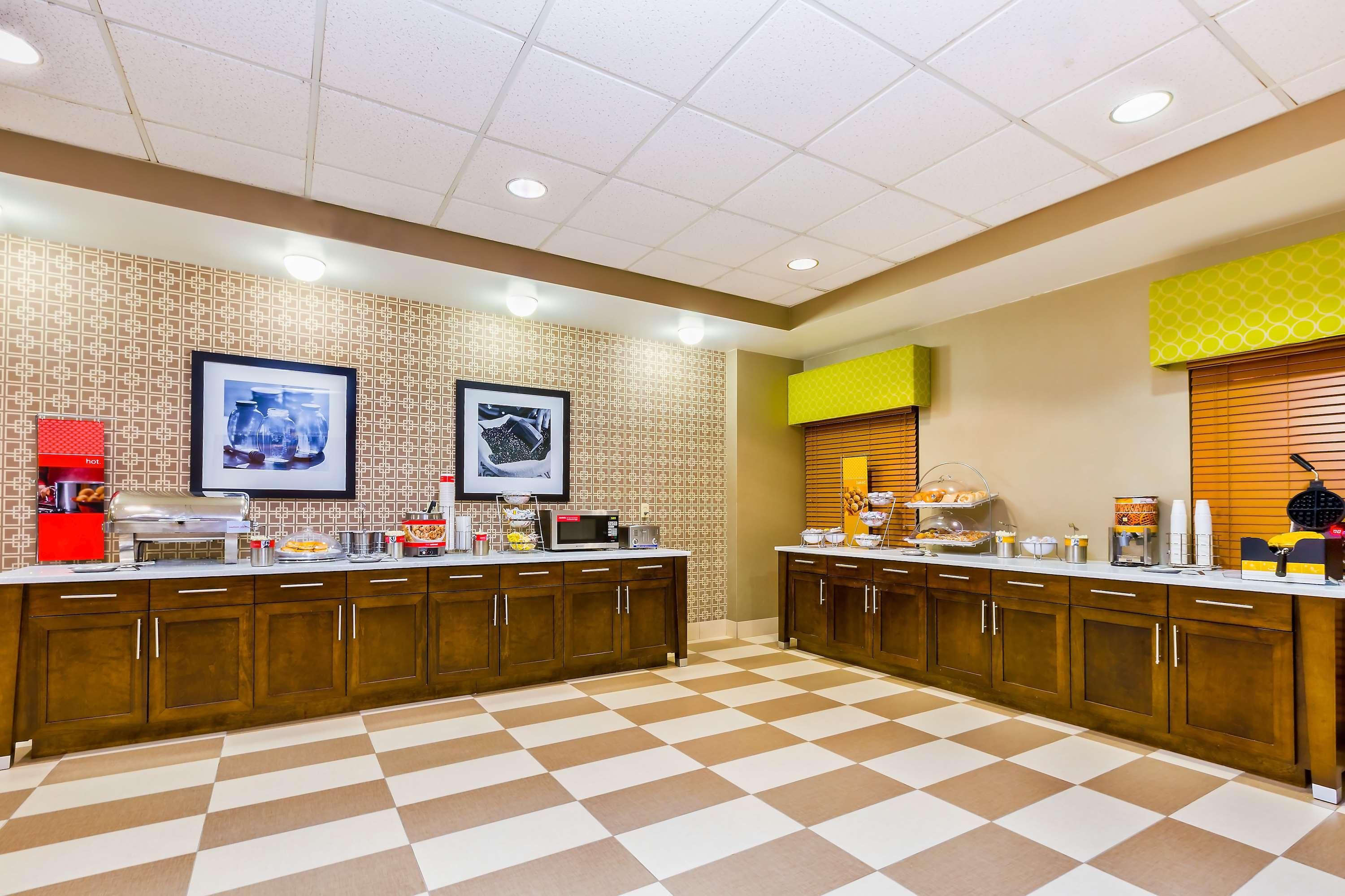Hampton Inn Huntsville-Arsenal/South Parkway Exterior foto